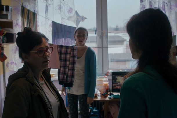 still / picture for Obet