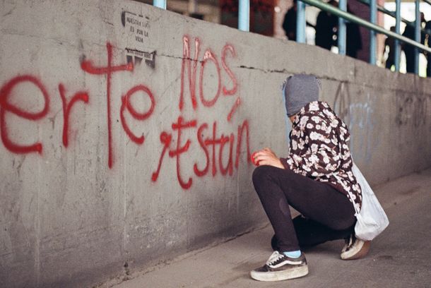 still / picture for Nombre Propio