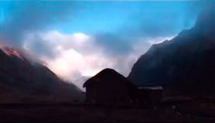 still / picture for Sawasiray-Pitusiray