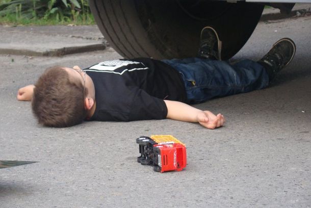 still / picture for Andjeli i Kamioni (Angels and Trucks)