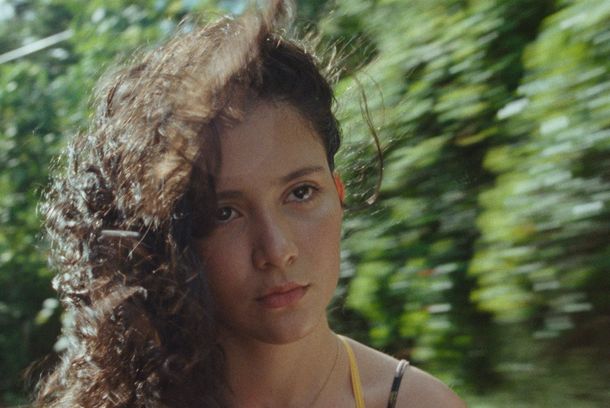 still / picture for Entre tú y Milagros 