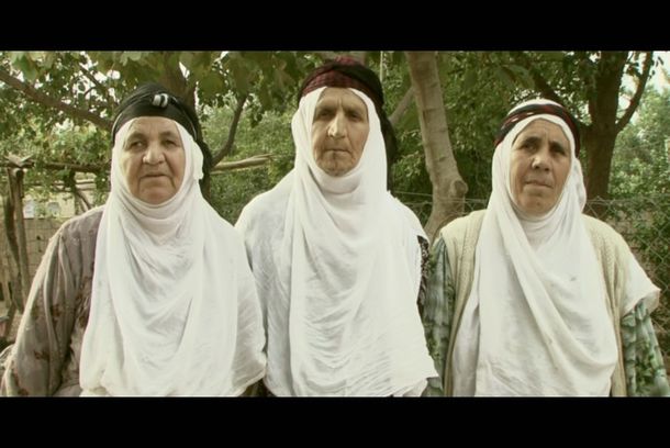 still / picture for Kirasê Mirinê Hewîtî / a Fatal dress Polygamy