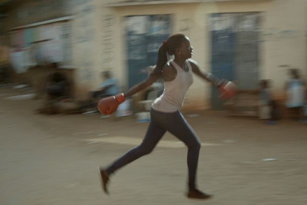still / picture for La Boxeuse