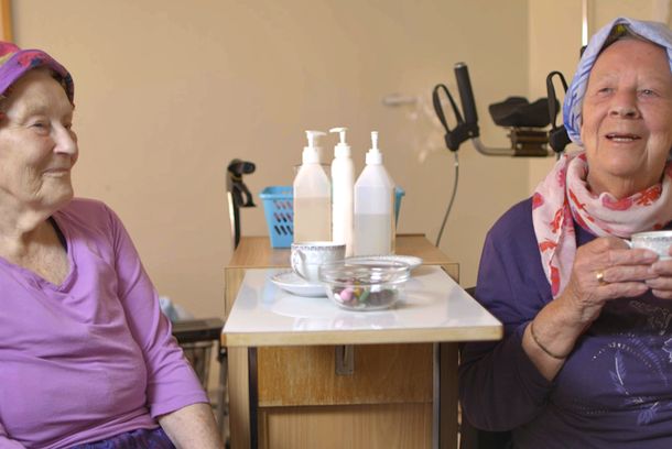 still / picture for Granny Squatters