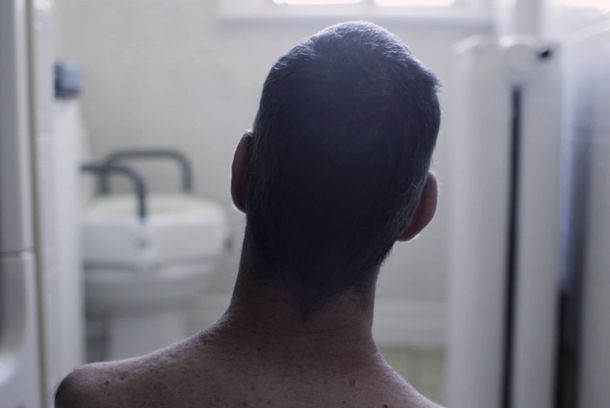 still / picture for Hole