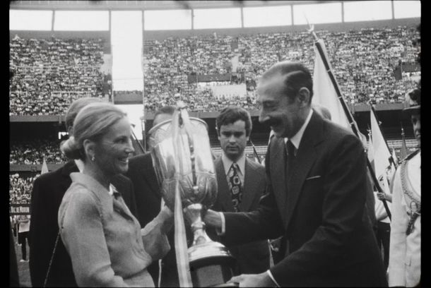 still / picture for LS83