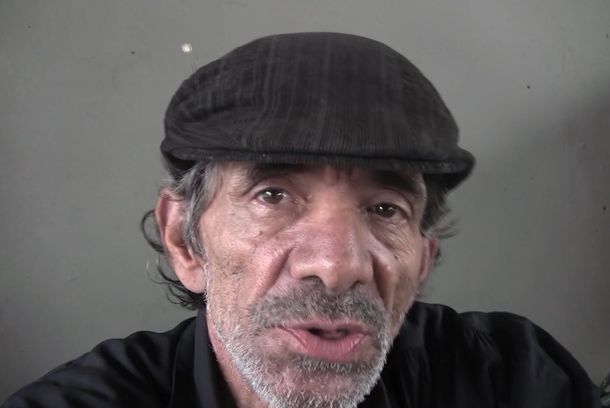 still / picture for Domingo, el pintor bajo el puente