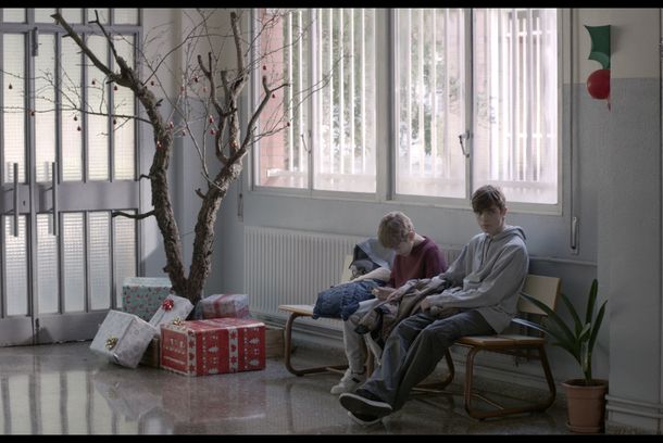 still / picture for Grietas
