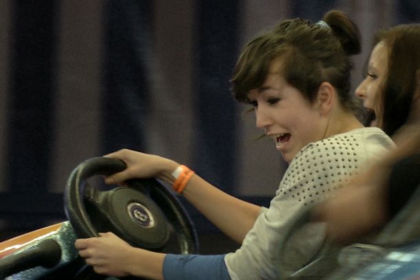 still / picture for Und in der Mitte, da sind wir