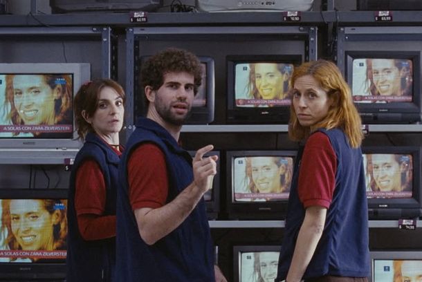 still / picture for El ascenso y caida de Zara Zilverstein