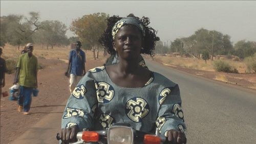 still / picture for Maimouna - la vie devant moi