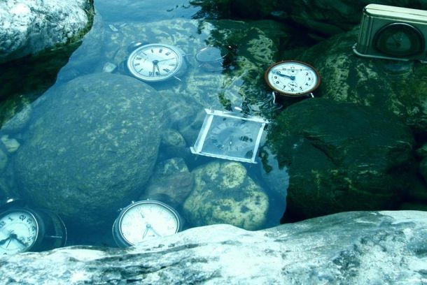 still / picture for 300 millions seconds (300 milioni di secondi)