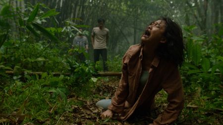 still / picture for Perempuan Tanah Jahanam