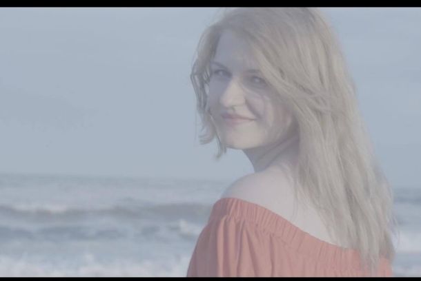 still / picture for Wave
