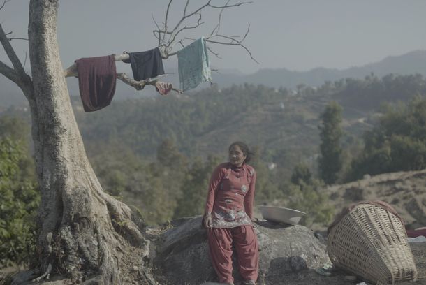 still / picture for Madariyeko Nilo Dhuwan