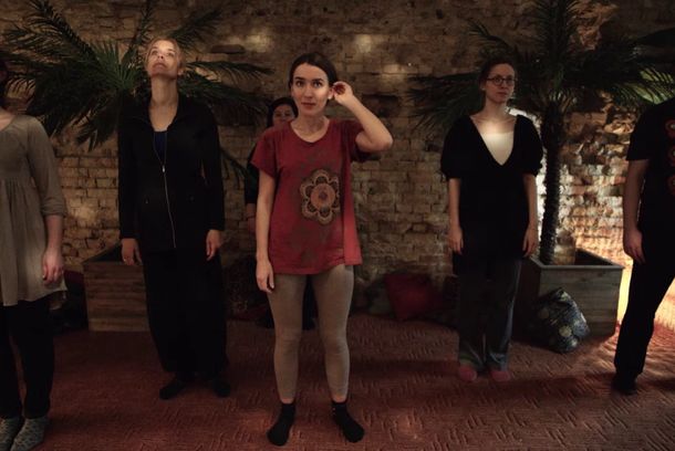 still / picture for Tulpių nėra