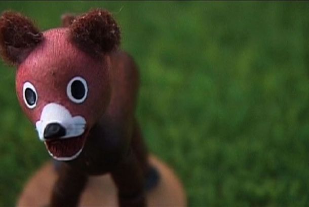 still / picture for Left to the dogs