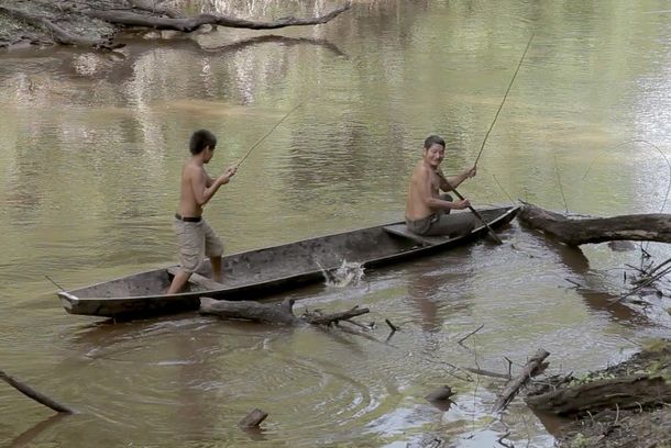still / picture for Rio verde. El tiempo de los yakurunas