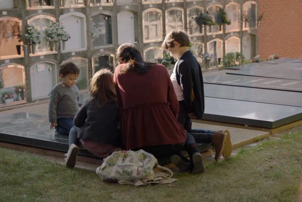 still / picture for UNA ESTRELLA FUGAZ