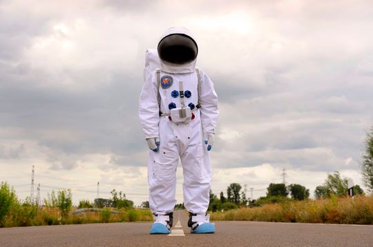 still / picture for The astronaut on the roof