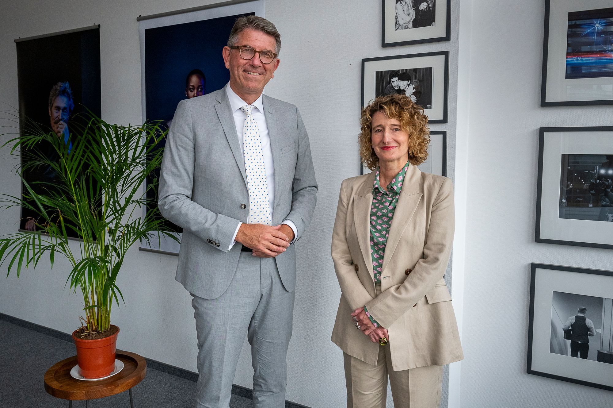 The Minister of State for Culture and the Media, Wolfram Weimer, with Berlinale Director Tricia Tuttle